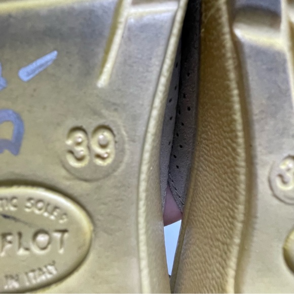 Fly Flot Grey Leather Italian Comfort Sandal Sz 39 - Picture 5 of 7